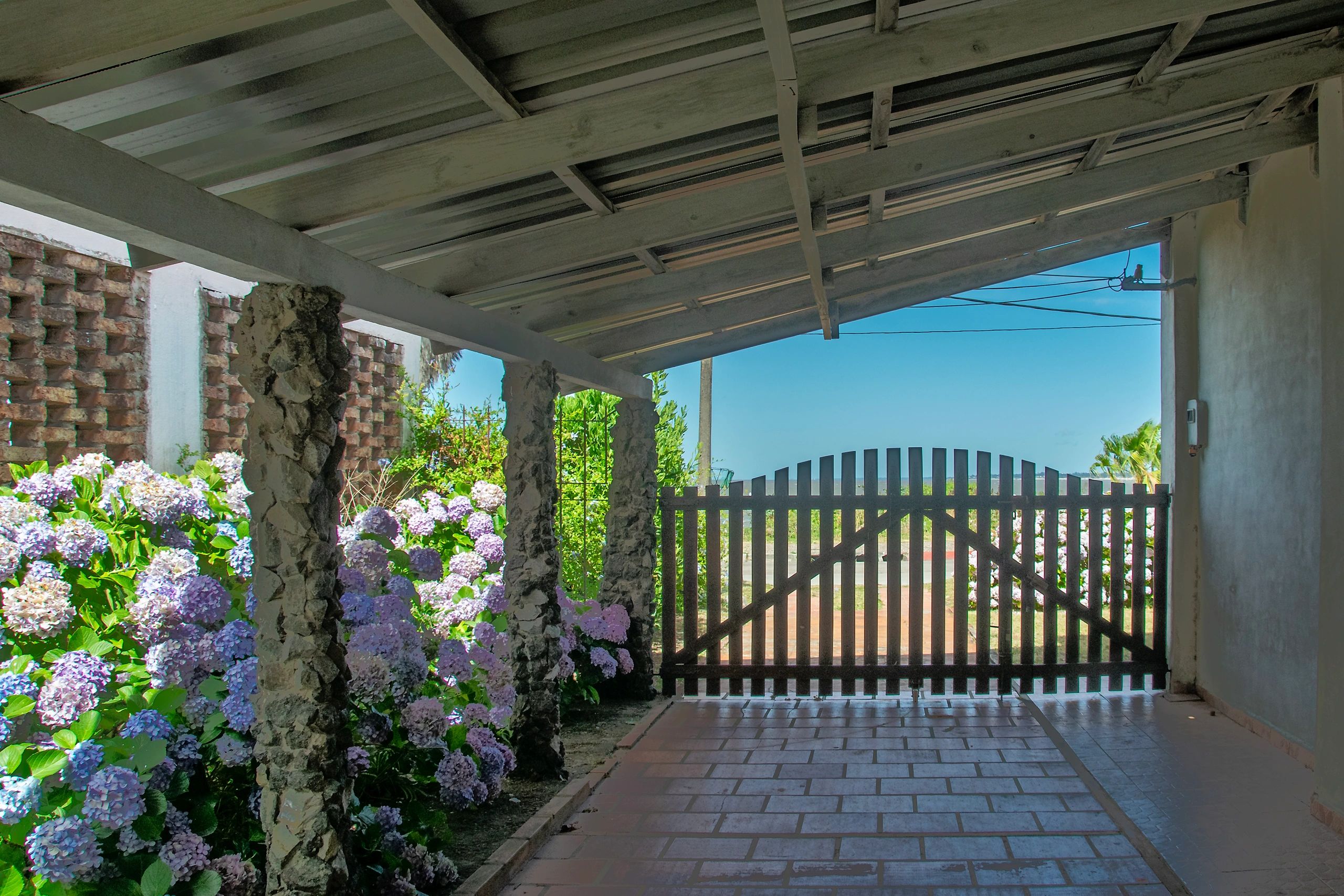 Garden walk gate